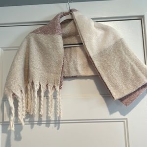 Gentle Fawn Huntington Scarf